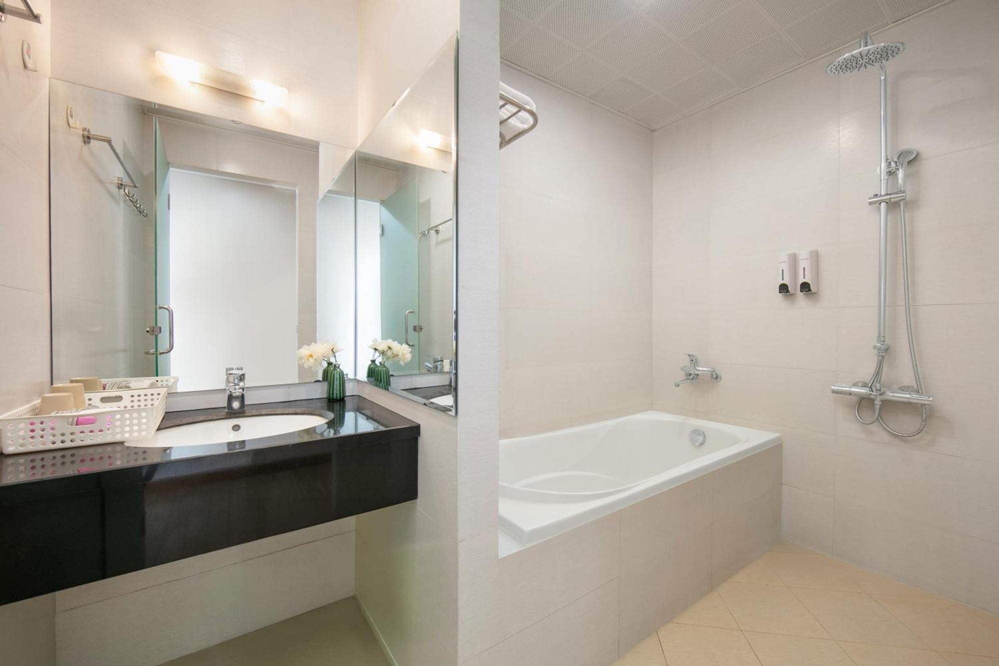 האנוי Hb Serviced Apartment - 121B Quan Hoa מראה חיצוני תמונה